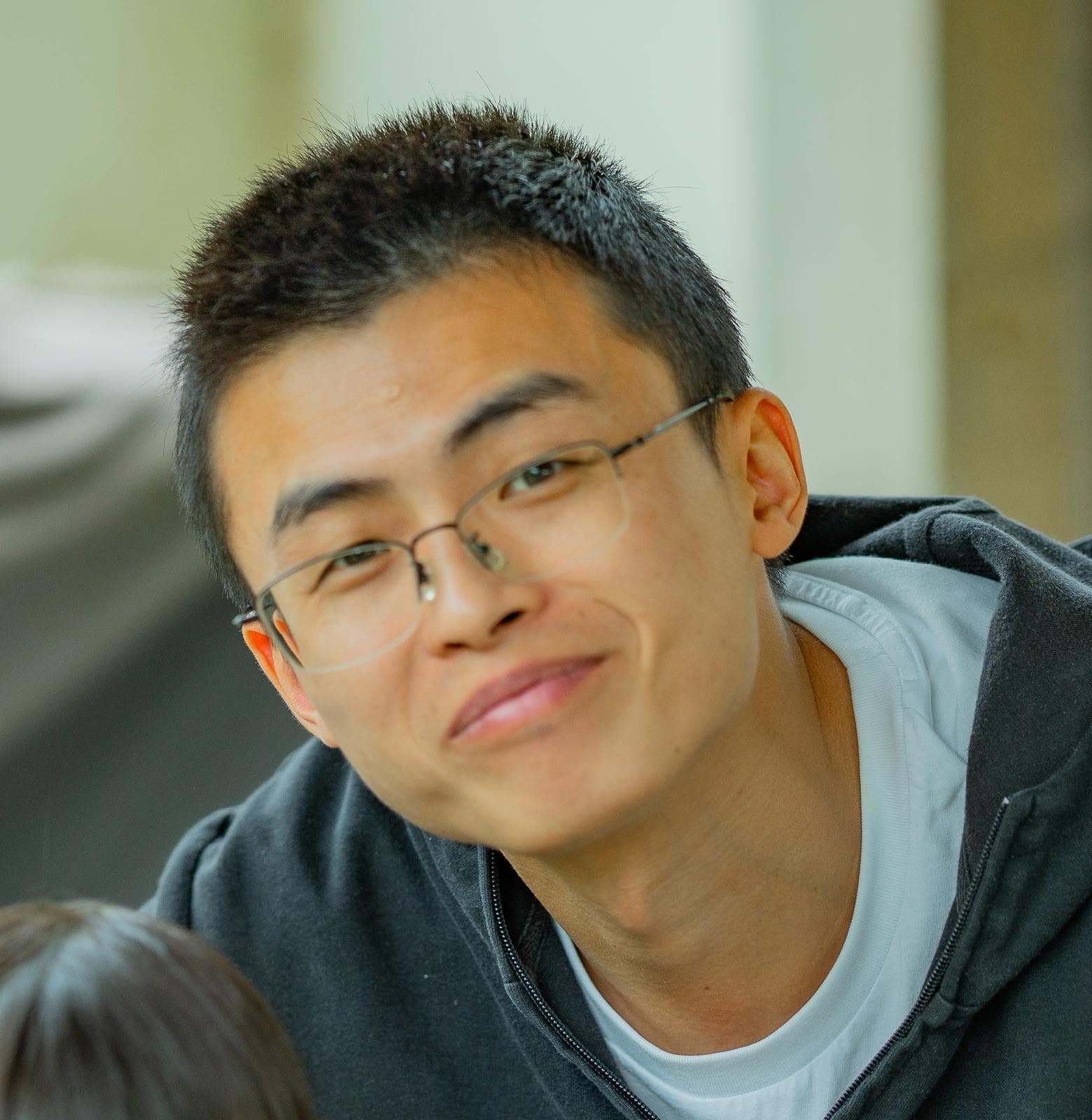 Xinya Li